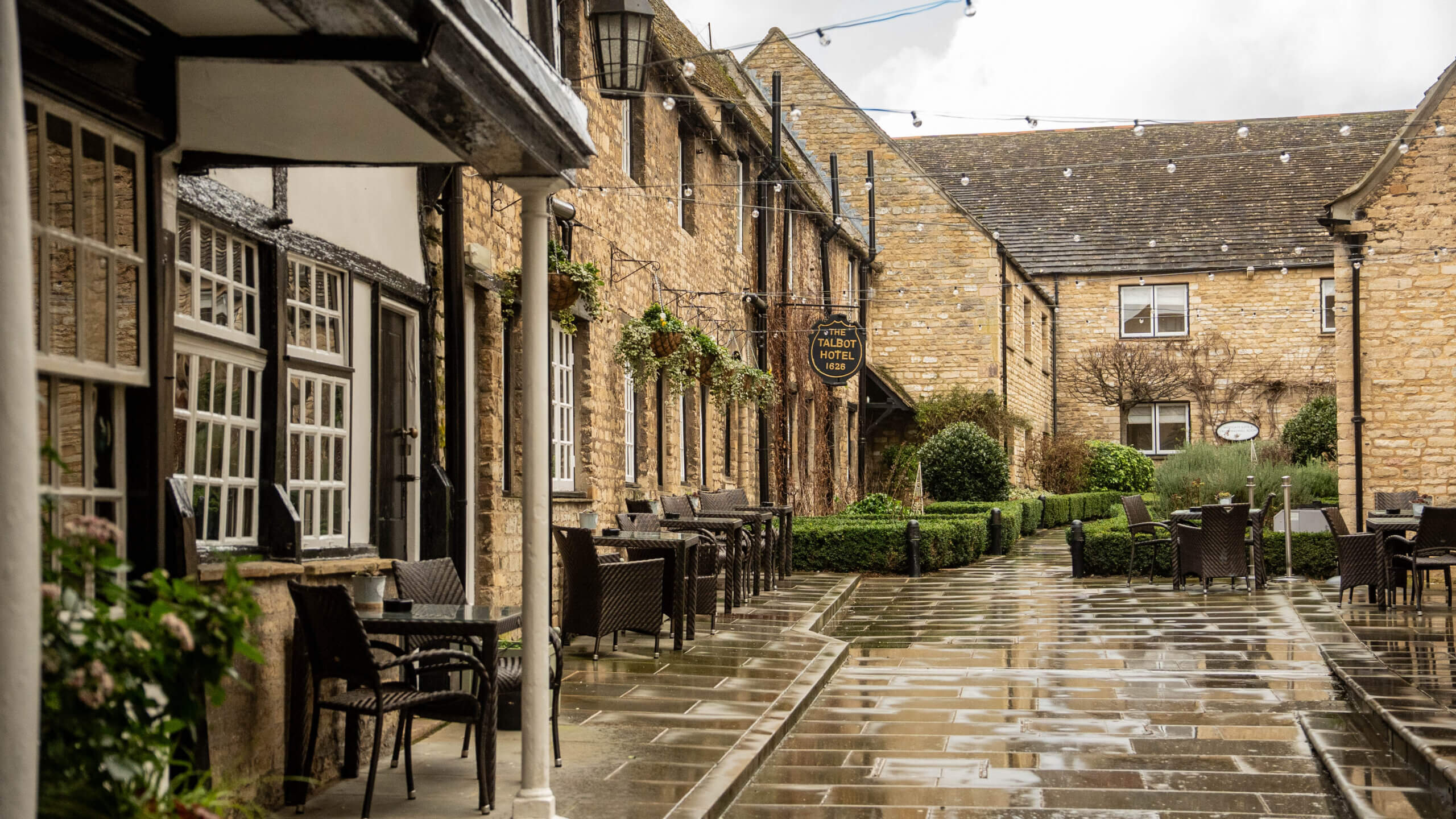 The Talbot – Oundle